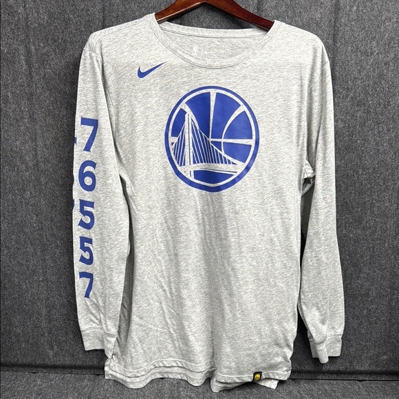 Nike Other - Nike Gray Long Sleeve with Blue Bridge Design Golden State Warriors